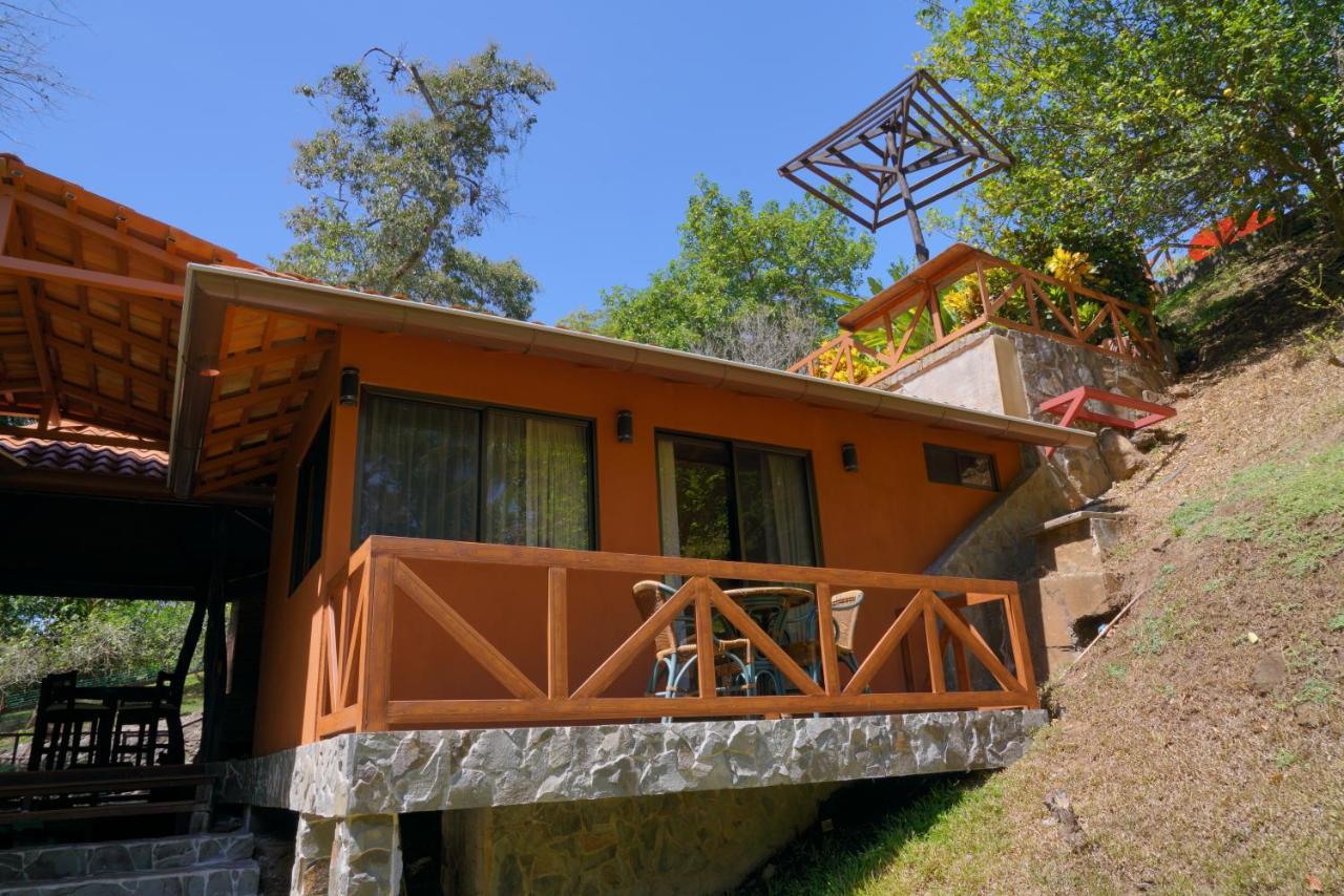 Hotel Poza Blanca Lodge San Mateo Exterior photo