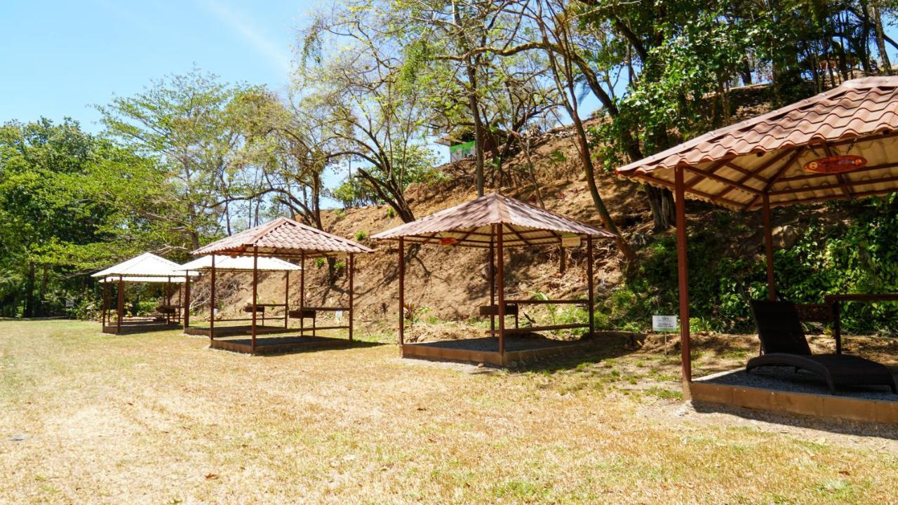 Hotel Poza Blanca Lodge San Mateo Exterior photo