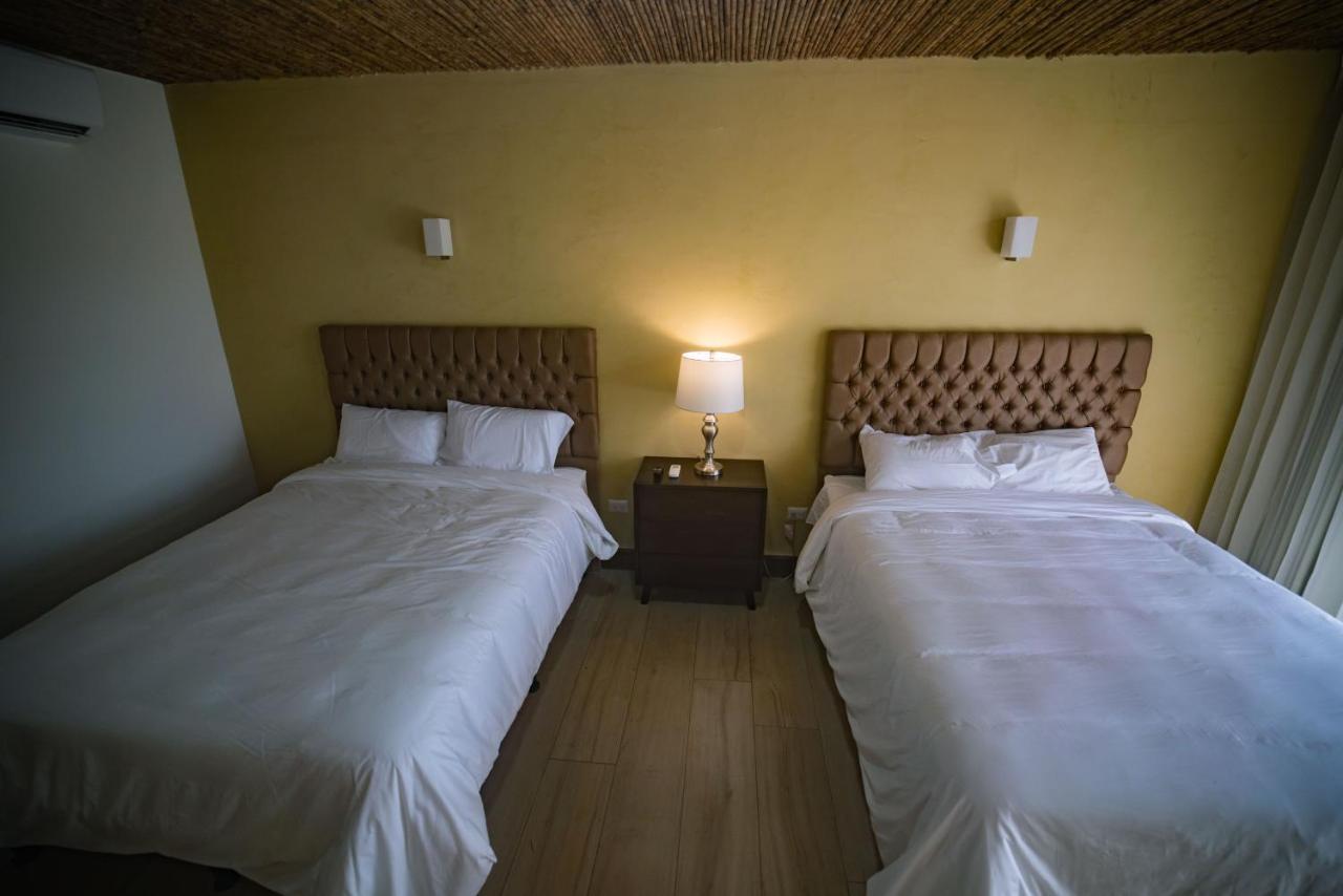 Hotel Poza Blanca Lodge San Mateo Exterior photo